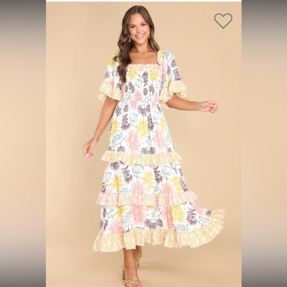 NEW Floral Print Smocked Maxi Dress - Picture 3 of 6